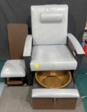 LIVING EARTH CRAFTS PEDI LOUNGE WITH TUCK AWAY FOOT BATH AND PEDI-STOOL