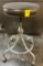 ADJUSTABLE STOOL ON WHEELS
