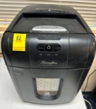 SWINGLINE PAPER SHEDDER