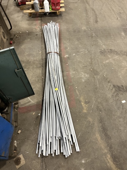 LOT OF 1/2" PVC CONDUIT (40 PCS)