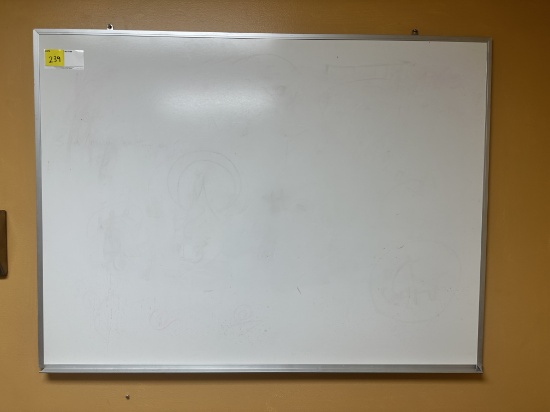 MARKER BOARD (36" X 48")