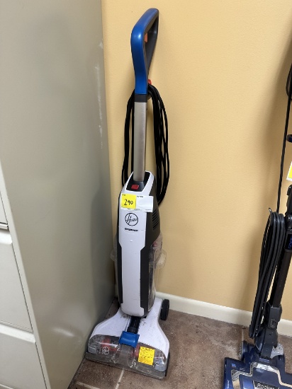 HOOVER VACUUM