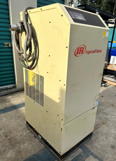 IR INGERSOLL RAND MODEL NVC300A50N AIR DRYER