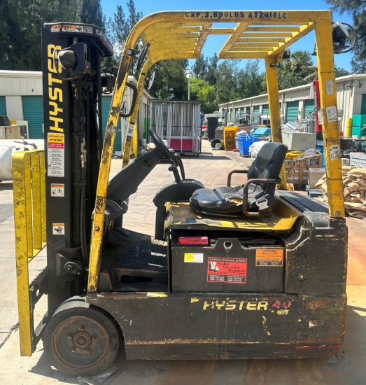 HYSTER 40 FORKLIFT, ELECTRIC