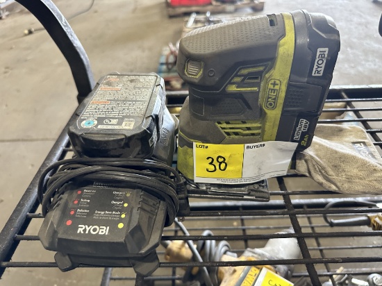 RYOBI SANDER WITH BATTERIES AND CHARGER