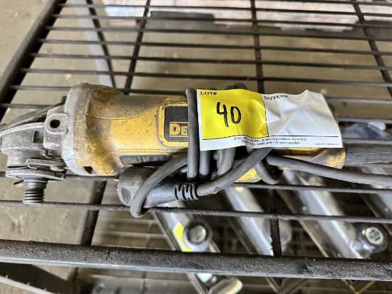 DEWALT GRINDER