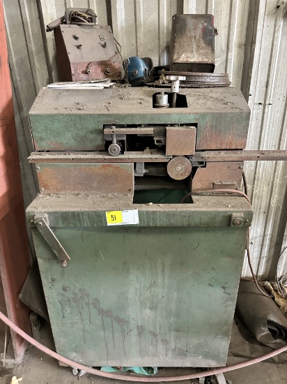 DEBURRING MACHINE
