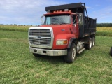 Ford L9000 Dump truck