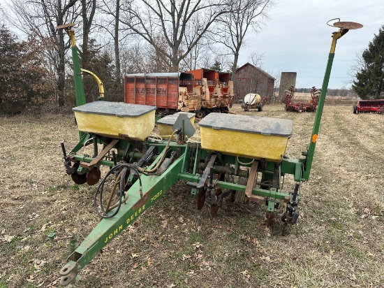 John Deere Planter