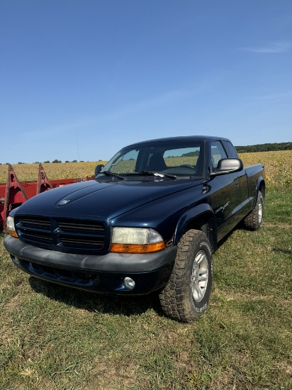2001 DODGE DAKOTA TRUCK