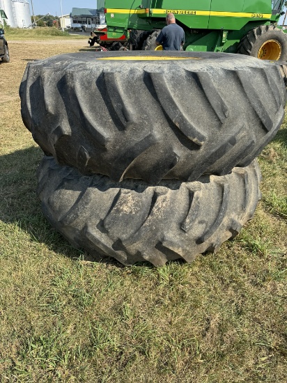 (2) 24.5 X 32" TIRES