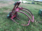 Bale Grapple w/ John Deere Mount