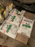 FOUR 25 KG BAGS OF TURF FERTILIZER