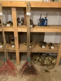 FOUR FAN RAKES