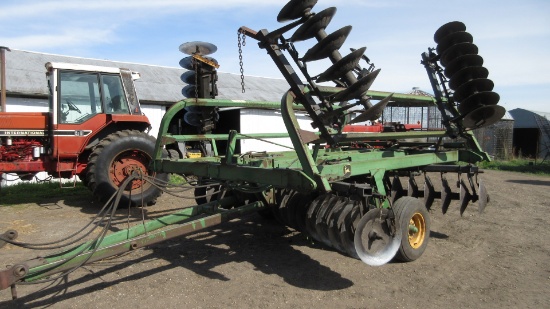 JD 230 22' Disc