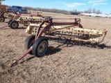 (2) New Holland 258 Side Delivery rakes, (1) left, (1) right