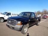 2005 Ford F250 4x4 Pickup, s/n 1ftsf21yx5e007600, v10 eng, auto trans, od reads 136587 miles,
