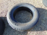(1) 225/65r17 michelin tire