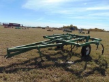 John Deere 12' Chisel