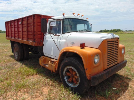 1970 IHC Loadstar 1600 S/A Grain Truck, s/n 416060h951172, v8 gas eng, 5x2 trans, od reads 24039