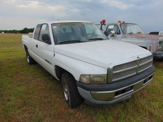 2001 Dodge Ram 1500 Extcab Pickup, s/n 1b7hc13z31j271849, v8 gas eng, auto trans