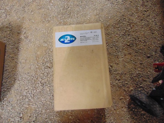 2 Gallon Pressure Tank (New)