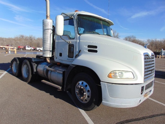 2010 Mack CXU613 T/A Truck Tractor, s/n 1m1aw02y8an011208, mp7 395c eng, 10 spd trans, od reads