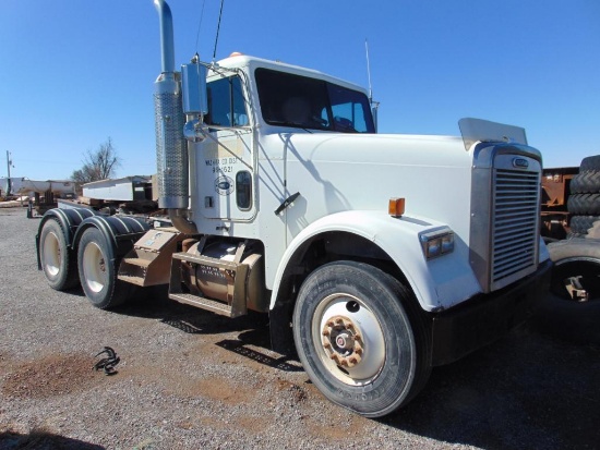 2001 Freightliner FLD120SD T/A Truck Tractor, s/n 1fupfweb21ph55987, cat c12 eng, 10 spd trans, od