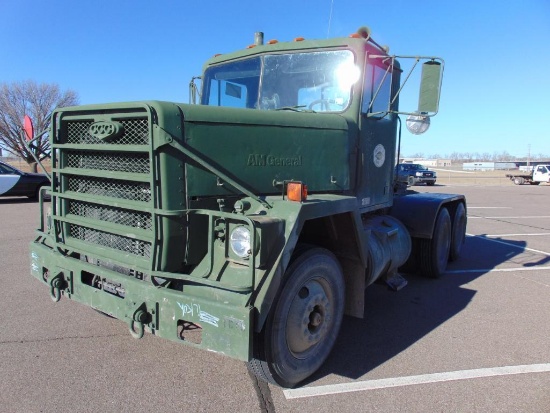 AM General M915-A1 T/A Truck Tractor, s/n 1utsh6688es002034, cummins eng, auto trans, od reads