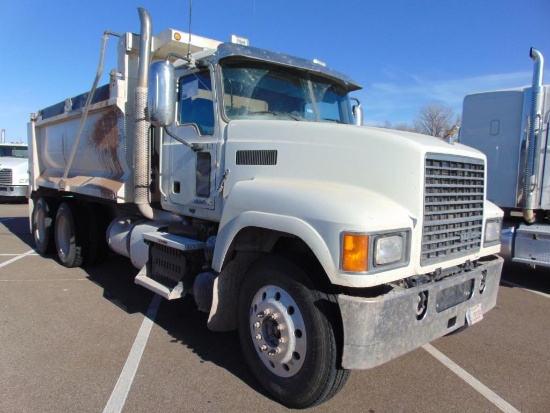 2013 Mack CHU613 T/A Dump Truck, s/n...1m2an09yxdm013153, mp8 415C eng, 13 spd trans, od reads 18361