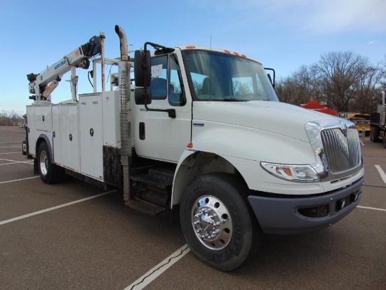 2009 IHC 4400 S/A Service Truck, s/n 1htmkaan99h131683, max force dt eng, 6 spd trans, od reads