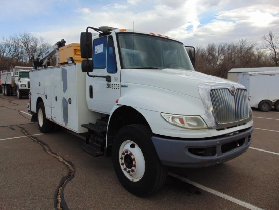 2008 IHC 4400 S/A Service Truck, s/n 1htmkaan8h638798, maxforce dt eng, auto trans, od reads 64276