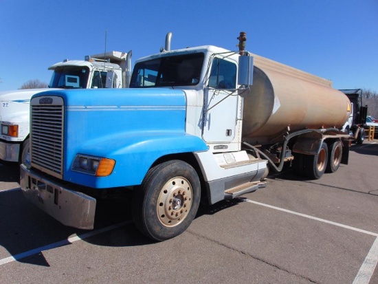 1993 Freightliner FLD120 T/A Water Truck, s/n...1fuydcyb8ph435528, 350 hp cummins eng, 9 spd trans,