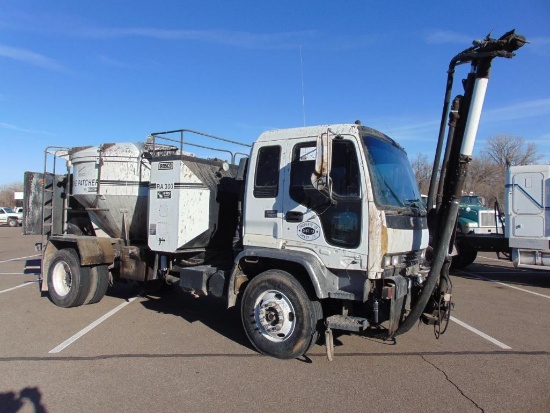1998 GMC T7500 S/A Patch Truck, s/n...1gbm7c1c0wjs18406, diesel eng, auto trans, rosco ra 300 patche