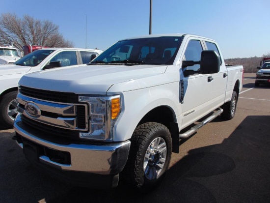 2017 Ford F250 4x4 Crewcab Pickup, s/n 1ft7w2bt3heb35309, pwr stroke eng, auto trans, od reads