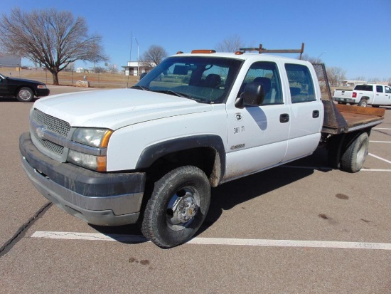 2003 Chevy Silverado 3500 Crewcab Flatbed Pickup, s/n 1gbjc33u13f222967, gas eng, auto trans, dash