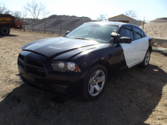 2011 Dodge Charger Car, s/n 2b3cl1ct0bh569172, v8 , auto trans, od reads 102287 miles, bad battery