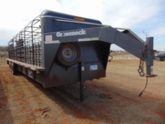Gooseneck 32'x7' Tri Axle Livestock Trailer...