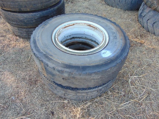 (2) 11r22.5 tires on wheels