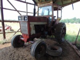 International 966 Farm Tractor, cab, hour meter reads 8069 hrs,3pt, 540 pto, duals, starts & runs