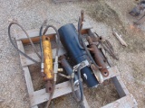 Hyd Pump & (4) Cylinders,...Located in Marlow Yard