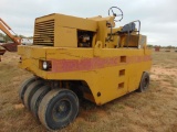 Dynapac CP15 9 Wheel Rubber Tire Roller, s/n 699b112, hour meter reads 1433 hrs,...Located in Marlow