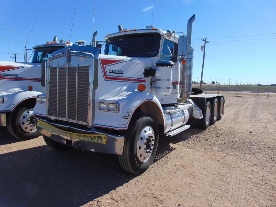 2002 Kenworth W900 TriAxle Winch Tractor, s/n 1xkwfbexx2j889124, cat c15 490 hp eng, 8ll trans,od