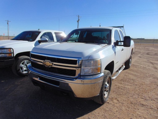 2011 Chevy Silverado 2500HD 4x4 Extcab Pickup, s/n 1gc2kvcg3bz111584, v8 eng, auto trans. Yard 2
