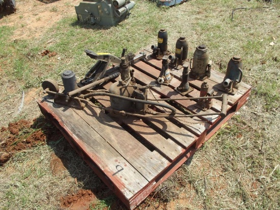 PALLET ASSORTED JACKS LOCATED IN YARD 2