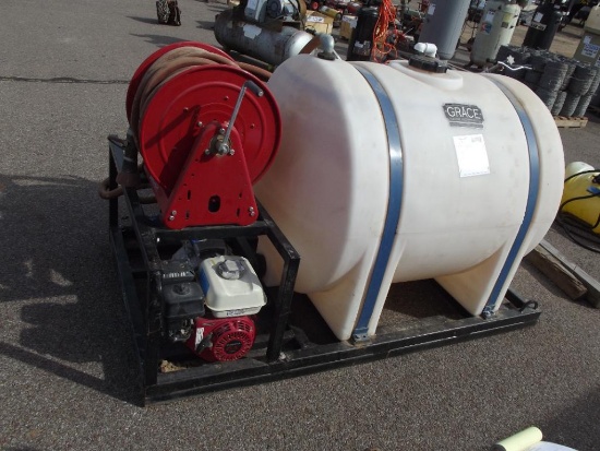 SKIDDED 230 GALLON TANK W/ HONDA GX160 ENG, NEW PUMP, HOSEREEL AND SPRAY NOZZLE...