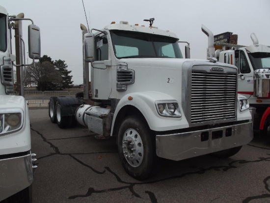 2015 FREIGHTLINER 122SD T/A TRUCK TRACTOR, S/N 3AKJGNDV9FDGR0801, DETROIT ENG, 10 SPD TRANS, OD