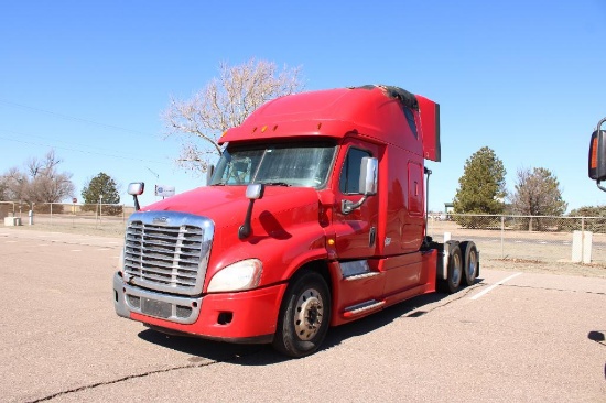 2014 FREIGHTLINER...T/A TRUCK TRACTOR, S/N 3AKJGLD65ESF44225, DETROIT ENG, 10 SPD TRANS, OD READS