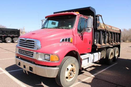 2004 STERLING ACTERRA T/A DUMP TRUCK, S/N 2FZHCHDC85AN77807, CAT C7 ENG, AUTO TRANS, OD READS 472442