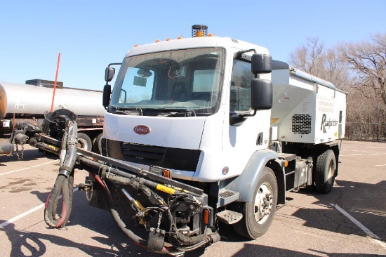 2013 SCHWARTZ PETERBILT...S/A PATCH TRUCK, S/N 3BPPHM7X5DF590320,DIESEL ENG, AUTO TRANS, OD READS